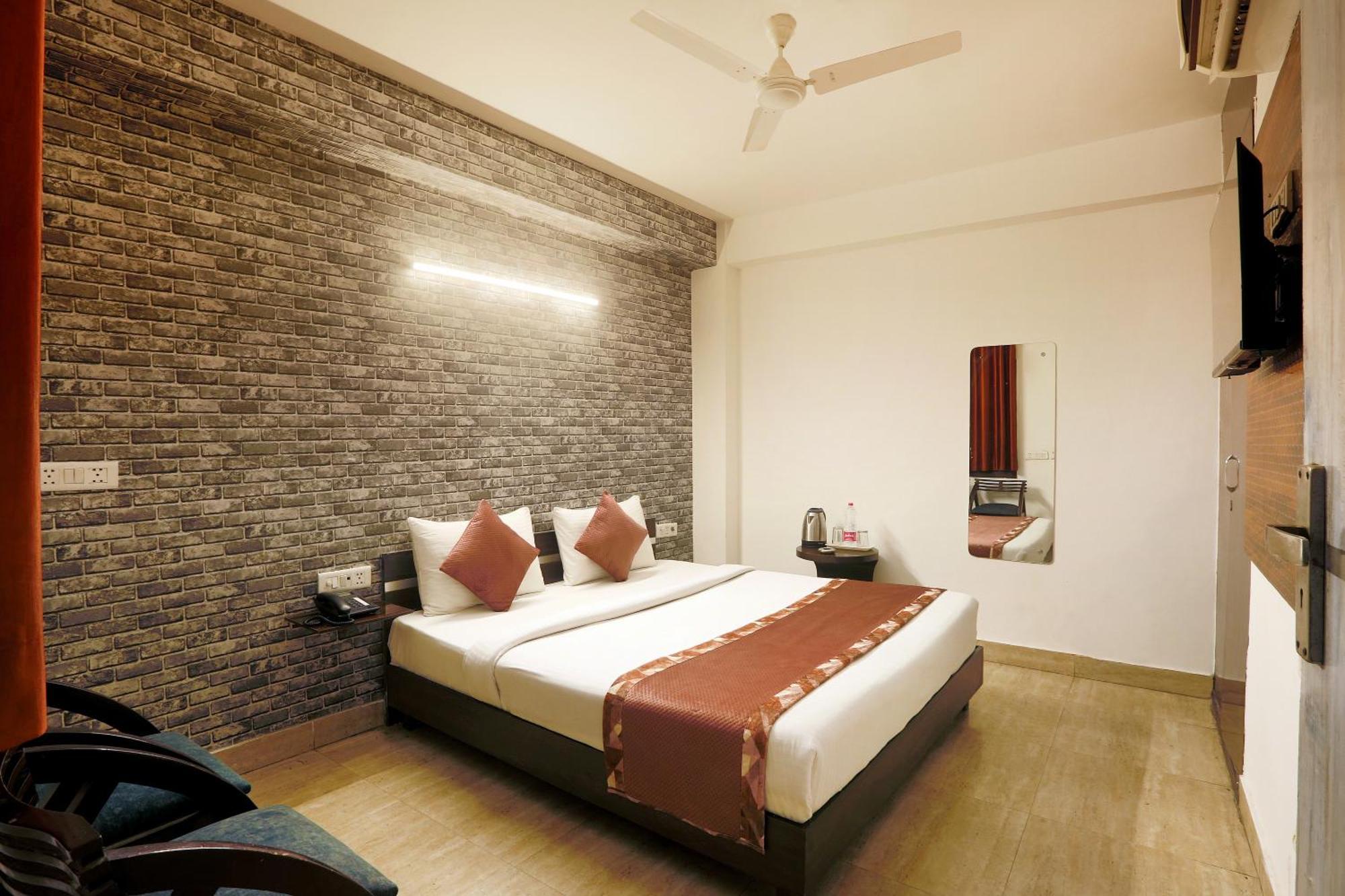 Airport Hotel Mayank Residency New Delhi Ngoại thất bức ảnh