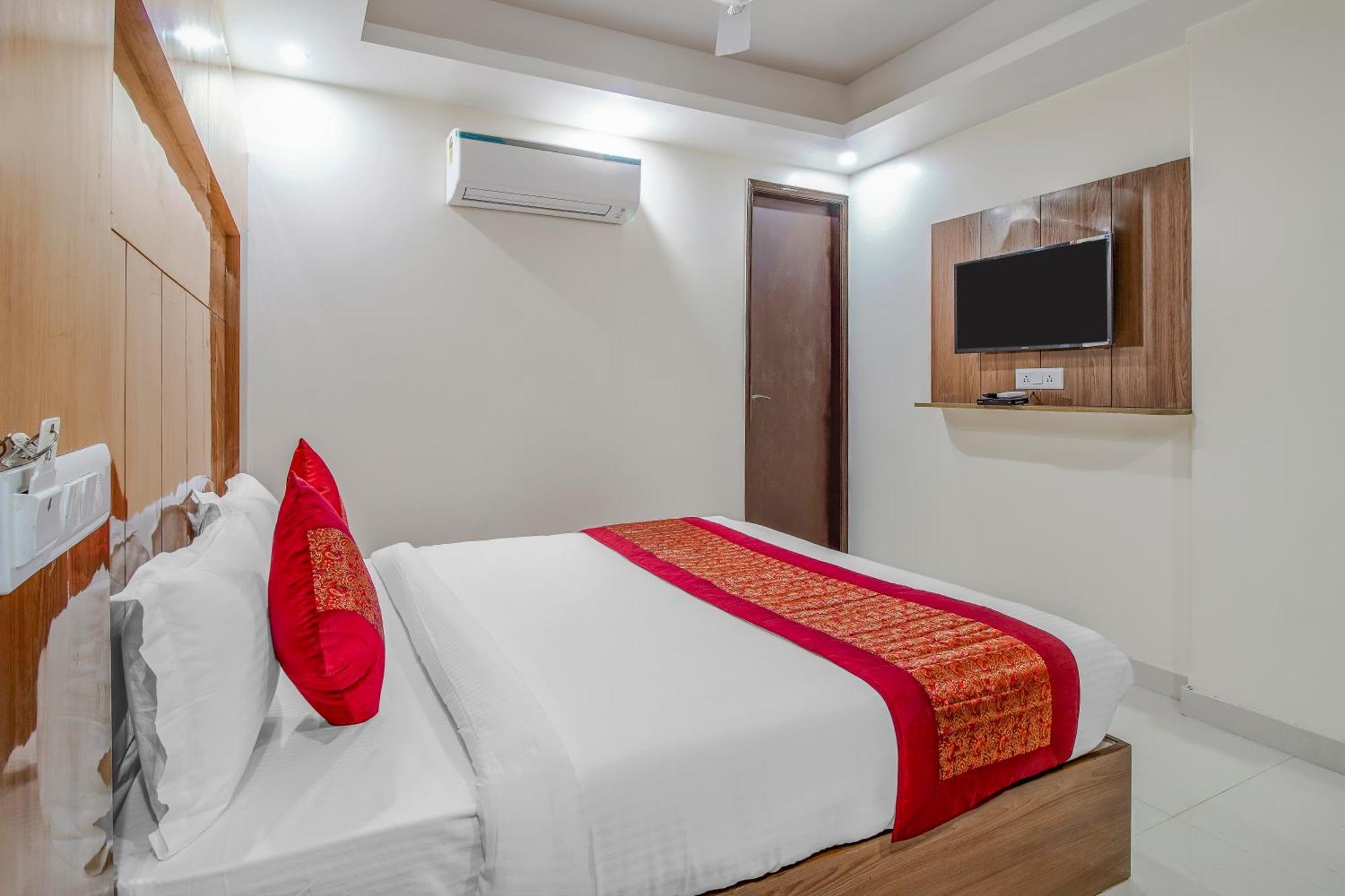 Airport Hotel Mayank Residency New Delhi Ngoại thất bức ảnh